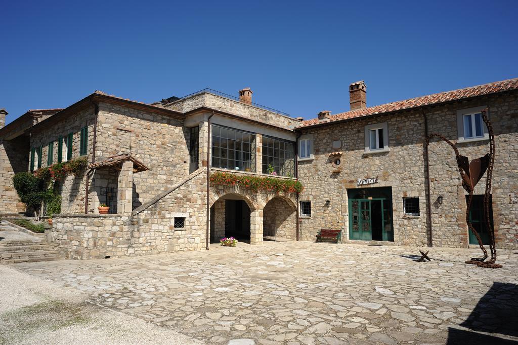 Agriturismo Tenuta Conti Faina Fratta Todina Стая снимка