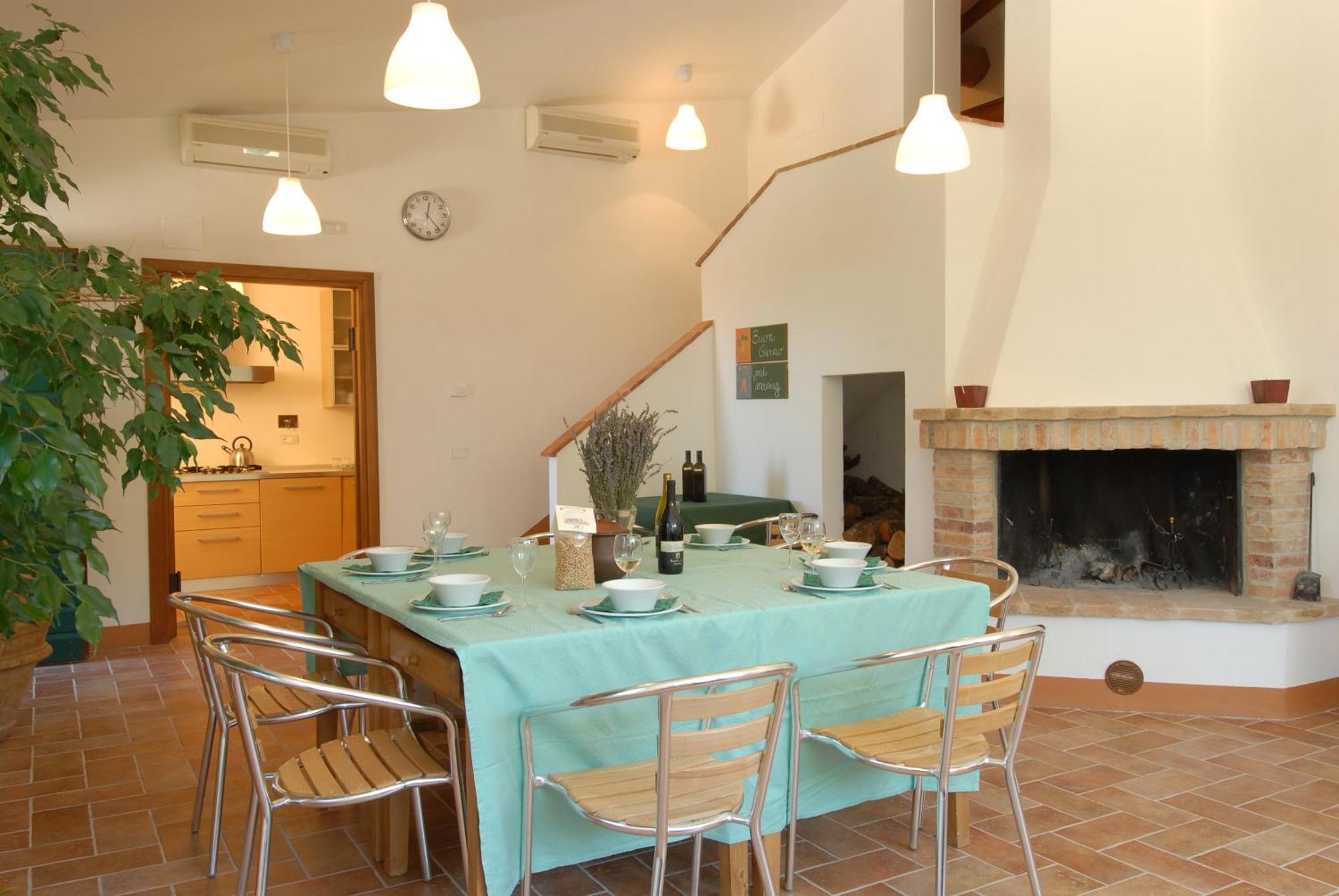 Agriturismo Tenuta Conti Faina Fratta Todina Екстериор снимка